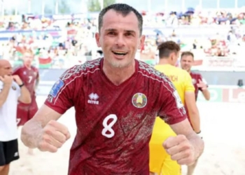 Сборная Беларуси по пляжному футболу стала серебряным призером чемпионата мира