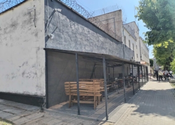 В СИЗО — за покупками