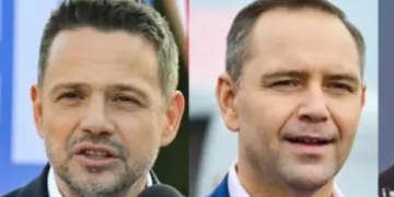 Экзитпол: Тшасковский и Навроцкий выходят во второй тур выборов в Польше