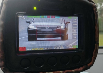 В Пинском районе водитель превысил скорость на 80 км/час. Ехал навстречу машине ГАИ