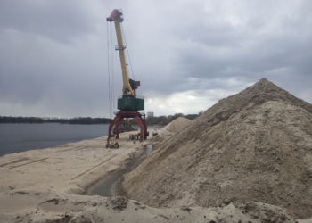 Речной порт «причалил» в Ямно