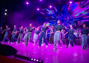 Студия танца «Мегаполис» отпраздновала свое пятилетие грандиозным отчетным концертом