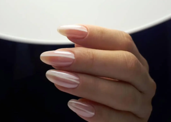 Нюдовый маникюр