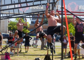 Яркие моменты экстремальной гонки Bison Race в Бресте