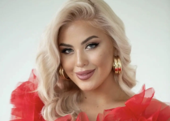 Ангелина Пиппер