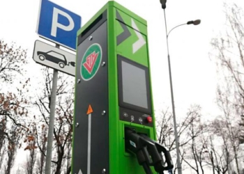 Зарядка электромобилей в Беларуси завтра подорожает