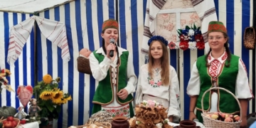 Кулинарные шедевры можно было увидеть и попробовать 23 августа на празднике «Скокаўскія спасоўкі». Фоторепортаж