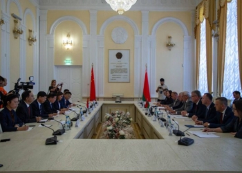 Делегация китайской провинции Аньхой посещает Брестчину