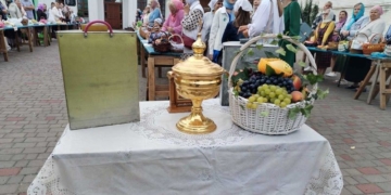 Сегодня Преображение Господне, православные освящают плоды нового урожая. Фотофакт