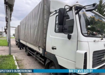 Трем водителям из Кобрина грозит по 4 года за воровство топлива