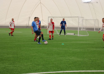 Команда «ЕвроЛэндСтрой» стала победителем футбольного турнира имени Леонида Стаецкого