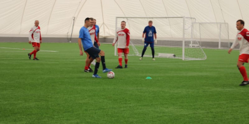 Команда «ЕвроЛэндСтрой» стала победителем футбольного турнира имени Леонида Стаецкого