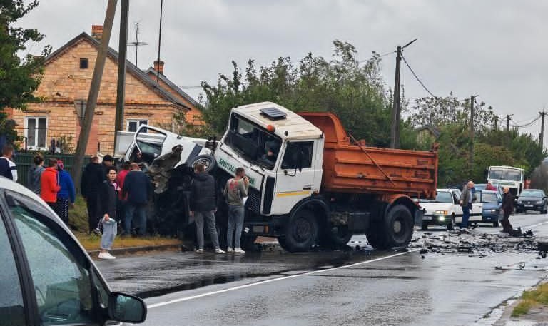 В Столинском районе МАЗ столкнулся с Iveco