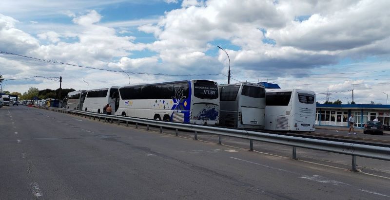 Очередь автобусов на Тересполь за 10 сентября увеличилась в 10 раз