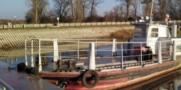 Паромная переправа «Средняя Припять» с 6 сентября прекращает работу