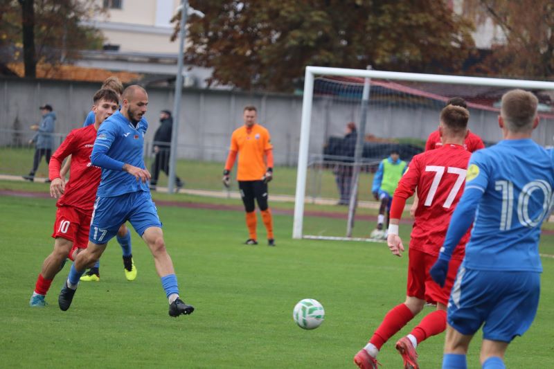 Футбольные «Барановичи» гарантировали себе медали и находятся в шаге от исторического выхода в Высшую лигу