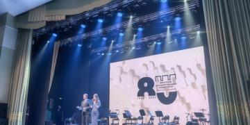 В Общественно-культурном центре Бреста проходит праздничное мероприятие, посвященное 80-летию БрГУ им. Пушкина