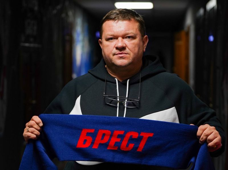 Дмитрий Кравченко стал главным тренером ХК «Брест»