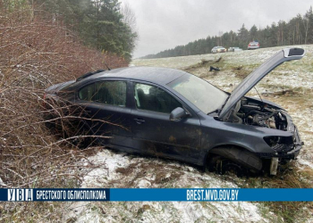 Сегодня с разницей в 5 минут в Барановичском районе произошло два ДТП
