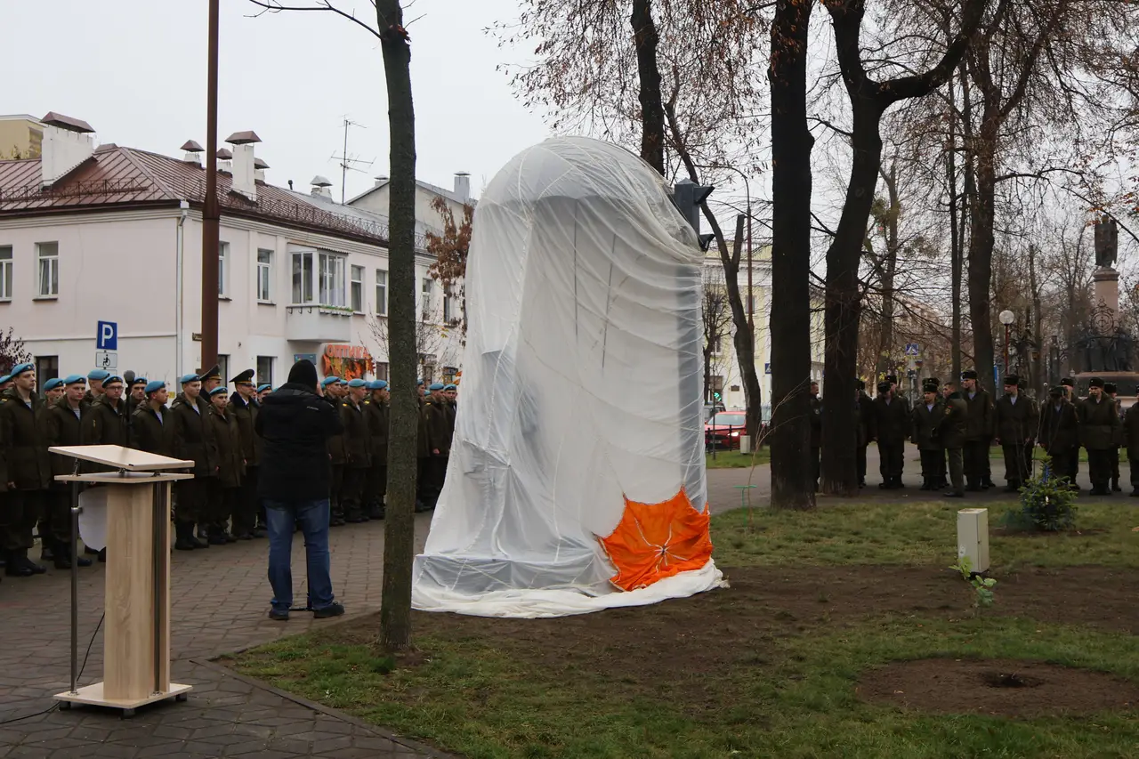 фонарь-десантник