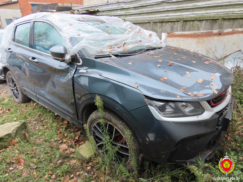 Пьяный пинчанин угнал новый автомобиль матери и попал на нем в ДТП