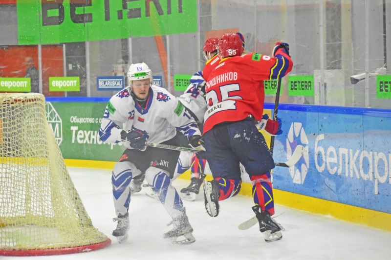 «Рыцари» отбили свой замок: «Лида» впервые в регулярном сезоне обыграла «Брест»