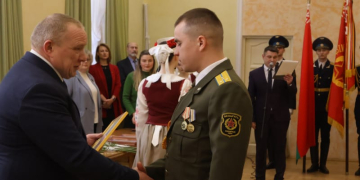 Лучшие военнослужащие Брестского гарнизона получили заслуженные награды