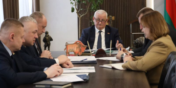 Кадровый день у председателя Брестского облисполкома Петра Пархомчика