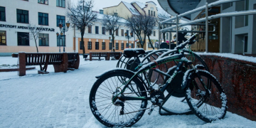 В воскресенье в Бресте сожгли чучело на Масленицу, и горело хорошо! А сегодня зима вернулась?