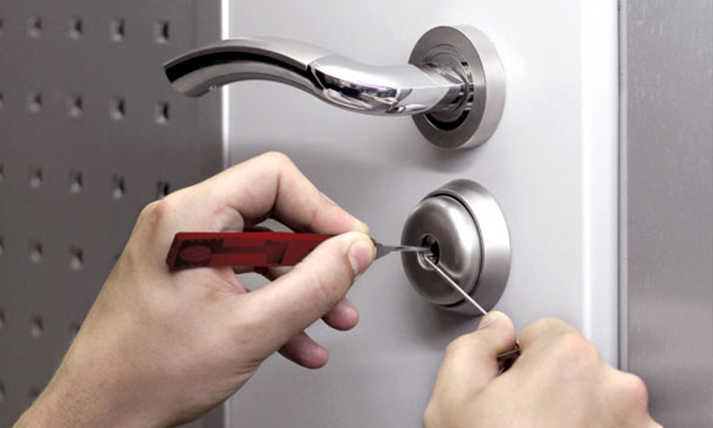 Вскрытие замка: цены от 2 до 50 тысяч рублей