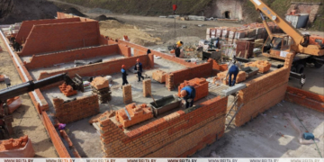 В Центре патриотического воспитания в Брестской крепости строятся спальные корпуса и проходит конкурс каменщиков