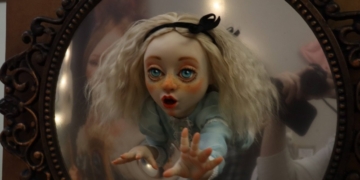 В музее «Спасённые художественные ценности» в Бресте представлены авторские куклы «Алисы»