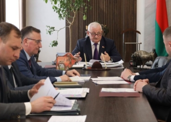 Сегодня кадровые назначения провел глава области Петр Пархомчик