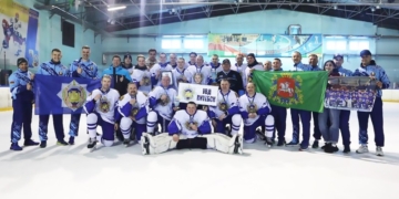 В Кобрине прошли жаркие хоккейные баталии