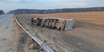 Смертельное ДТП в Смолевичском районе. Житель Брестской области на фуре въехал в легковушку