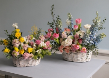 Как выбрать корзину цветов: практичные ориентиры и нюансы оформления