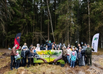 «Эко Движ. Зеленый сезон»: А1 собрал 8 000 гаджетов и высадил более 8 000 деревьев