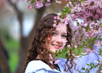 краски весны