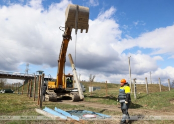 Мост через Припять между Столинским и Лунинецким районами начали строить