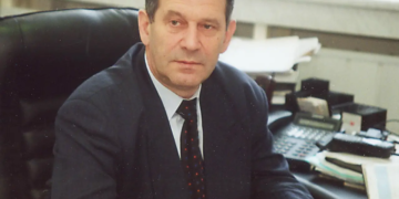 Михаил Мошенский