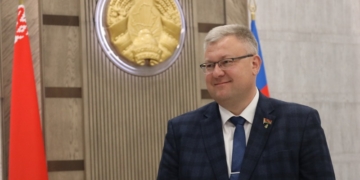 Депутаты облсовета проголосовал за освобождение Игоря Брилевича от должности председателя Брестского областного Совета депутатов