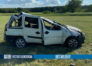 Сегодня в Каменецком районе произошло ДТП с «перевертышем»