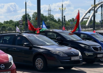 Брест встретил участников автопробега «Города-герои – города Героев»