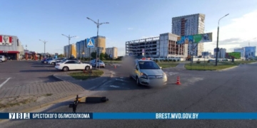 «Opel» наехал на электросамокат на Варшавском шоссе