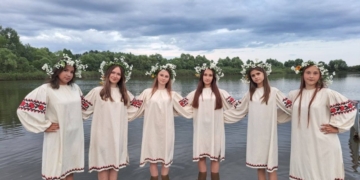 Окунуться в магию Полесья: Купалье в Давид-Городке. Фоторепортаж
