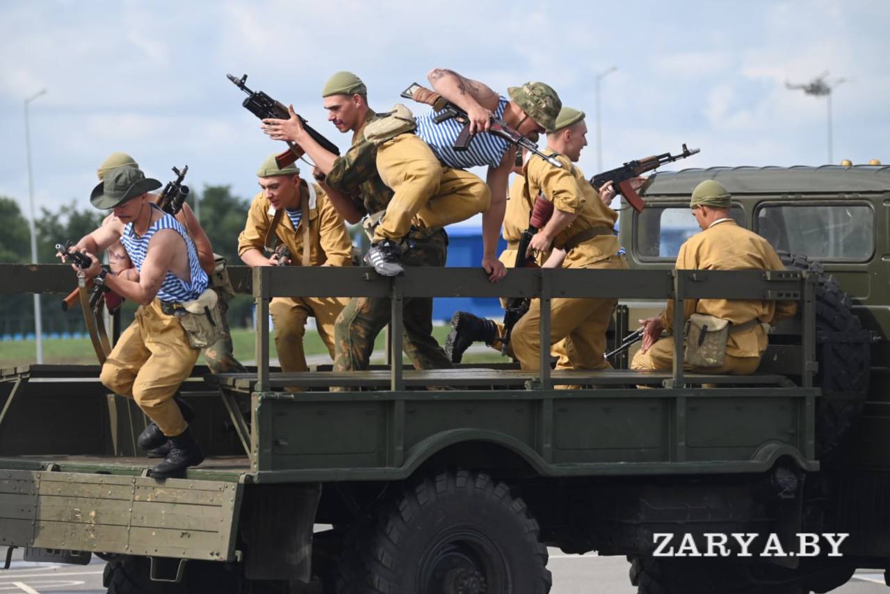 День ВДВ в Бресте