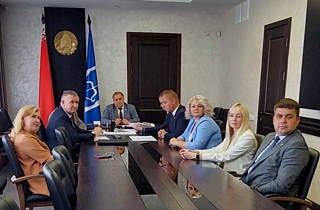 Депутаты в Бресте обсудили доступность спорта для горожан
