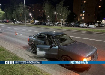 На ул. Суворова в Бресте пьяный пешеход попал под «Audi»