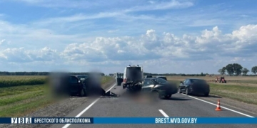 В Дрогичинском районе произошло ДТП, в результате которого погиб водитель автомобиля