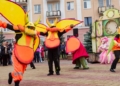 На площади Ленина в Бресте сегодня показали спектакль «Дюймовочка»